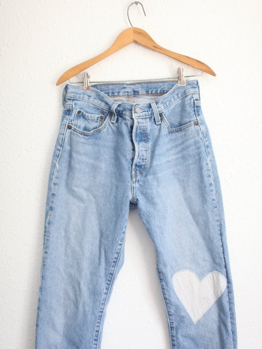 levis 501 heart knee patch button fly jeans 28 x 30 womens - Picture 9 of 9